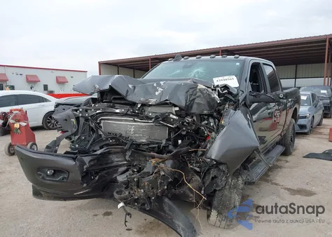 2024 Ram 2500 Big Horn 4X4 6'4 Box z USA, uszkodzony, nr VIN 3C6UR5DJ8RG375268